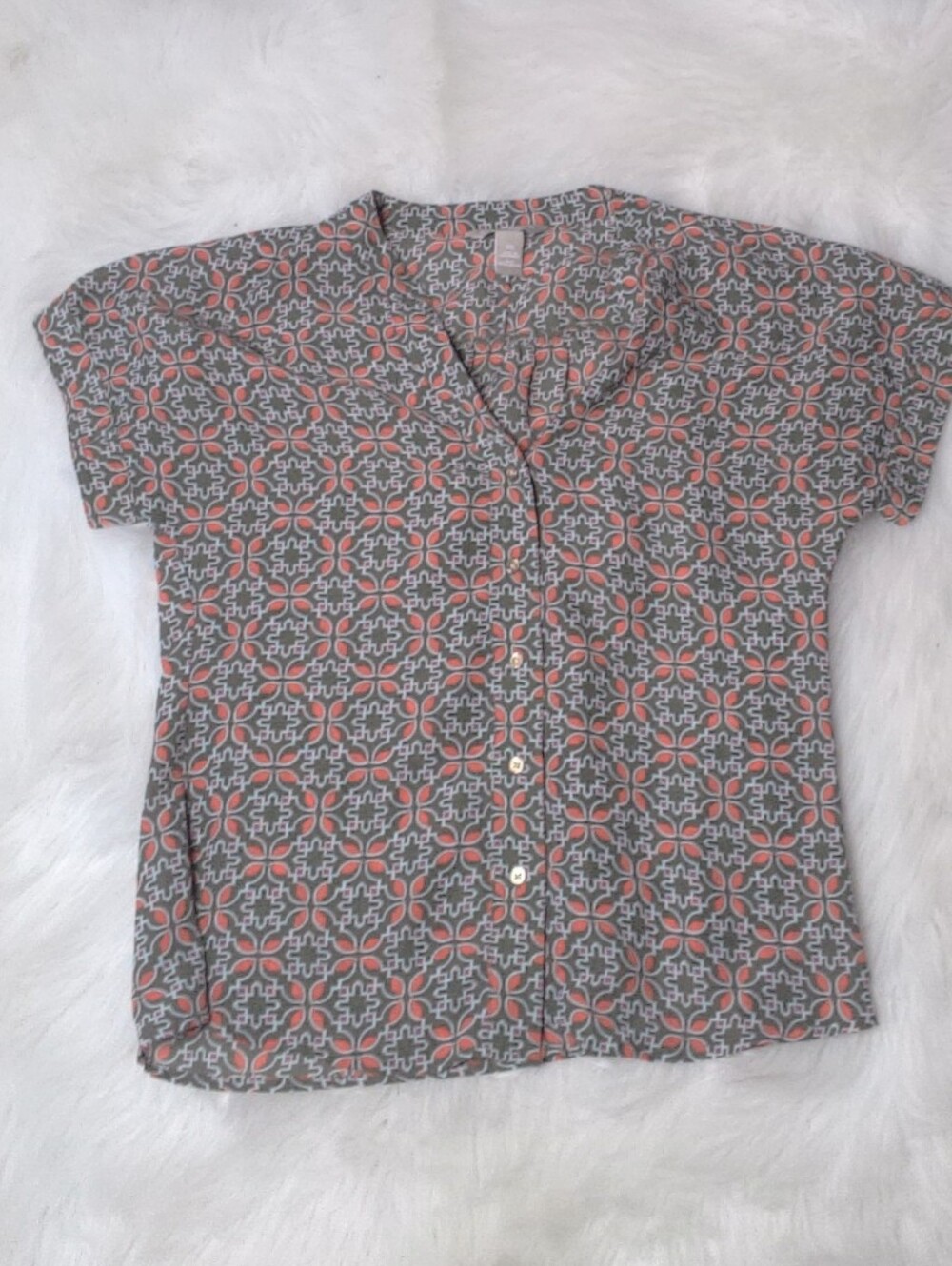 Banana Republic  Button-Down Blouse Size XS